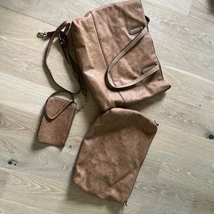 JOY SUSAN vegan leather purse   Like new. No holes, stains, or rips.